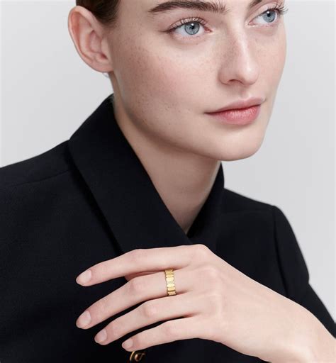 gold dior ring womens